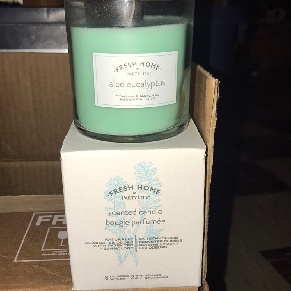 Partylite fresh home jar candle aloe eucalyptus